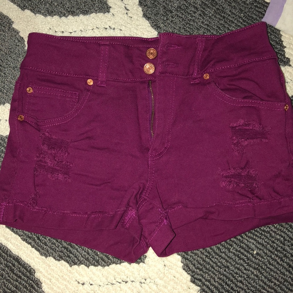Colored jean shorts